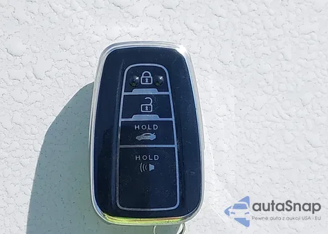 2024 Toyota Camry Hybrid Le z USA, uszkodzony, nr VIN 4T1C31AK2RU068196